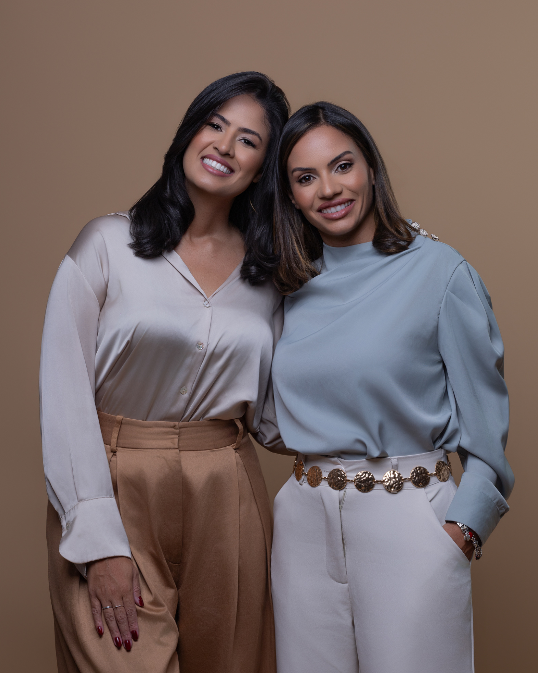 Dra. Larissa Marinho e Dra. Gabriela, da Marinho Clínica Avançada